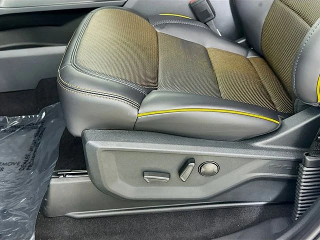 New 2026 Oxford White Ford Tremor image 20