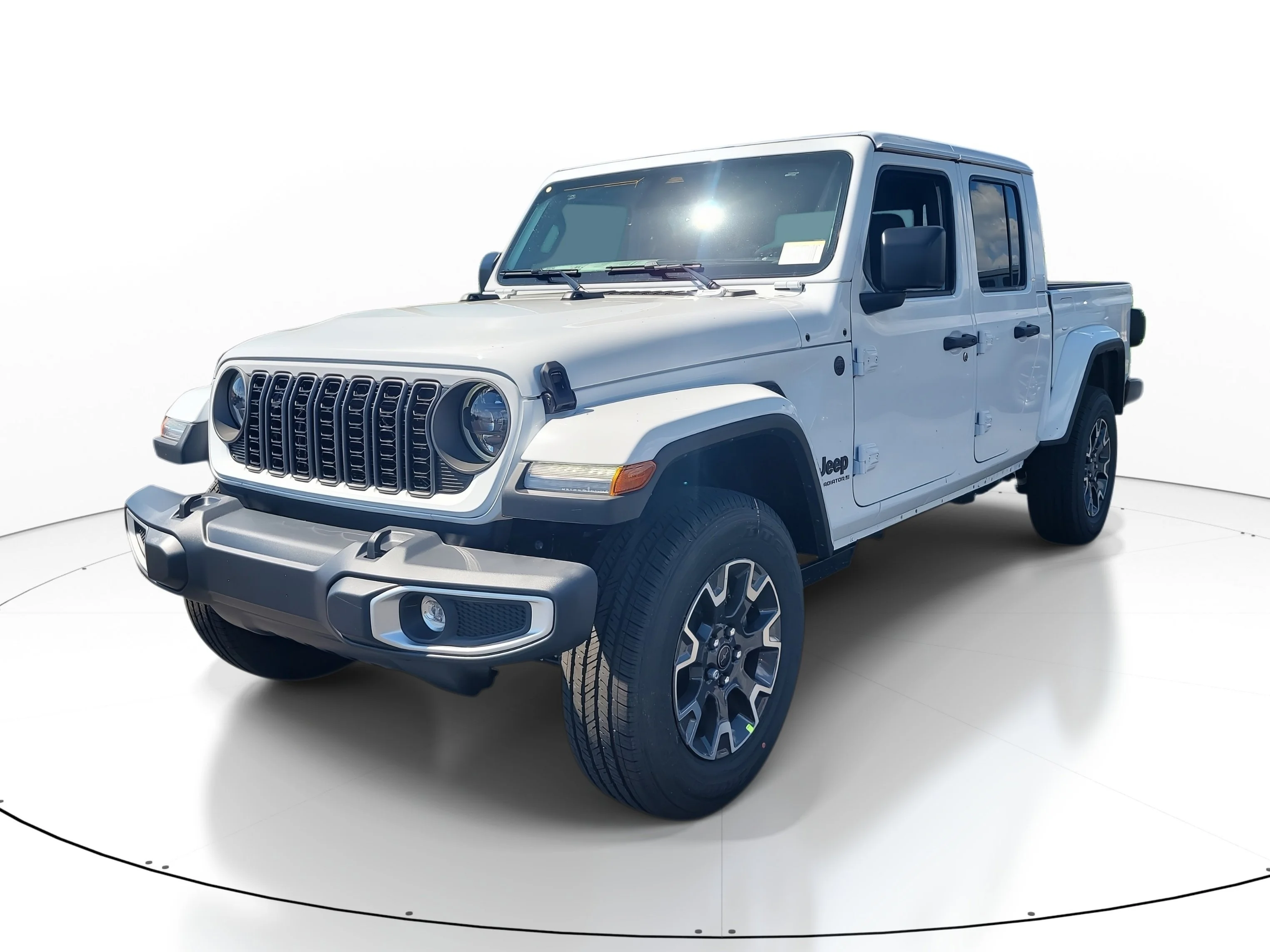 New 2026 Bright White Clearcoat Jeep Sahara image 4