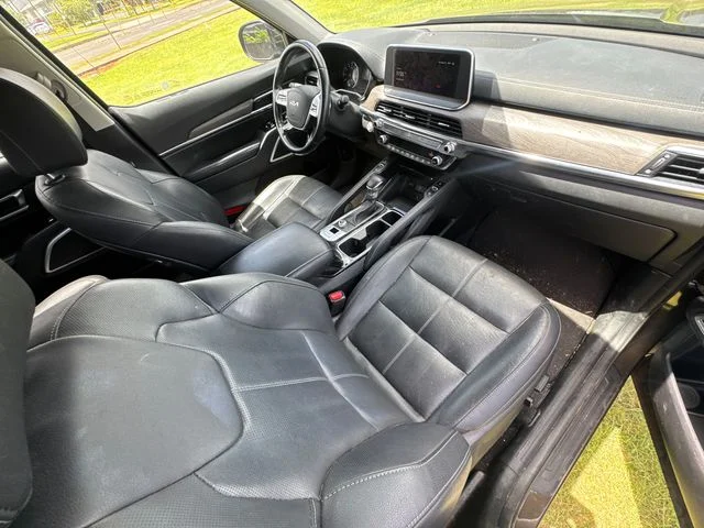 Certified Used 2022 Green Kia EX image 22