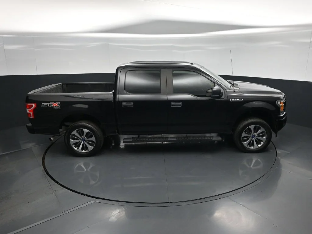 Certified Used 2019 Black Ford XL image 34