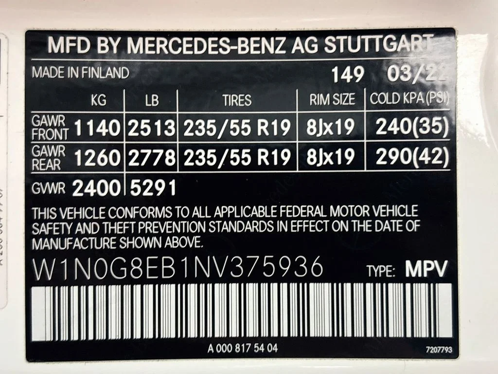 Used 2022 White Mercedes-Benz GLC 300 image 26