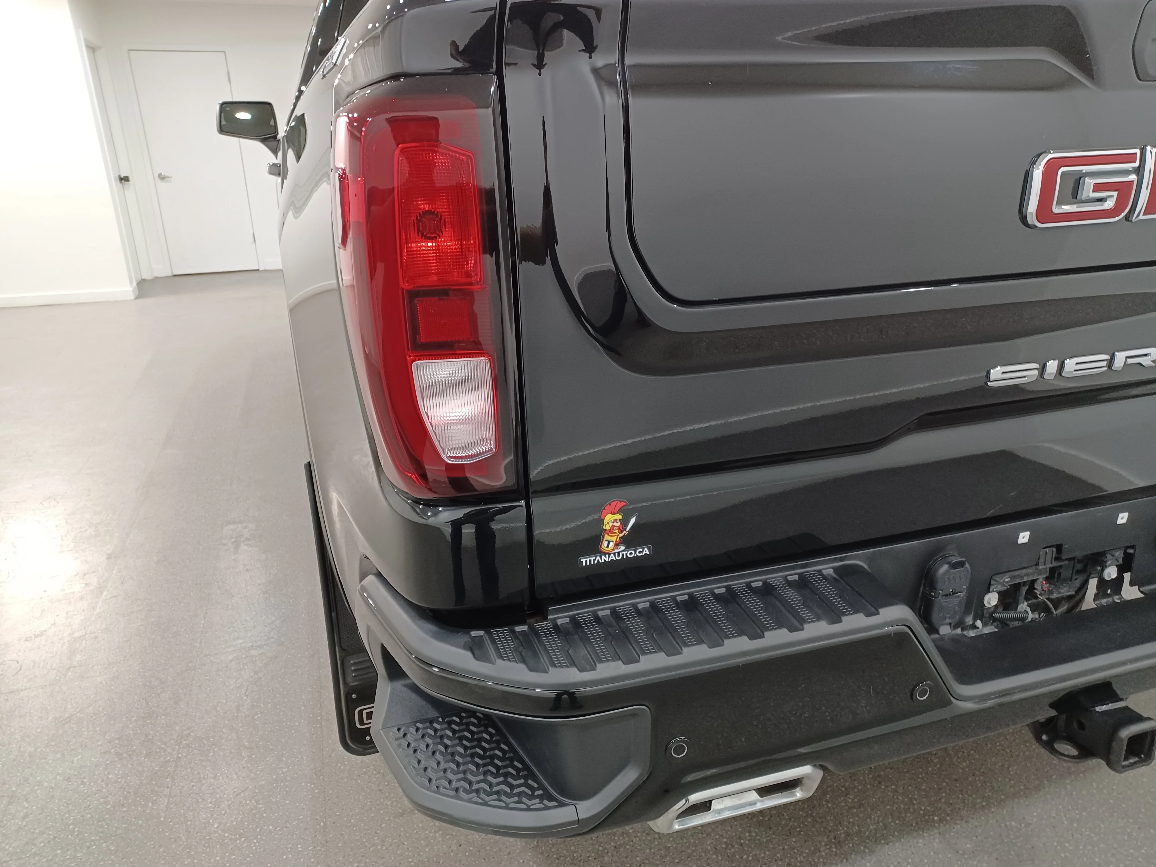 Certified Used 2022 Onyx Black GMC Limited Elevation 4x4*3.0L Duramax Diesel | 6 Pass | Remote Start | Htd Seats | Htd Wheel | Tow Pkg image 20