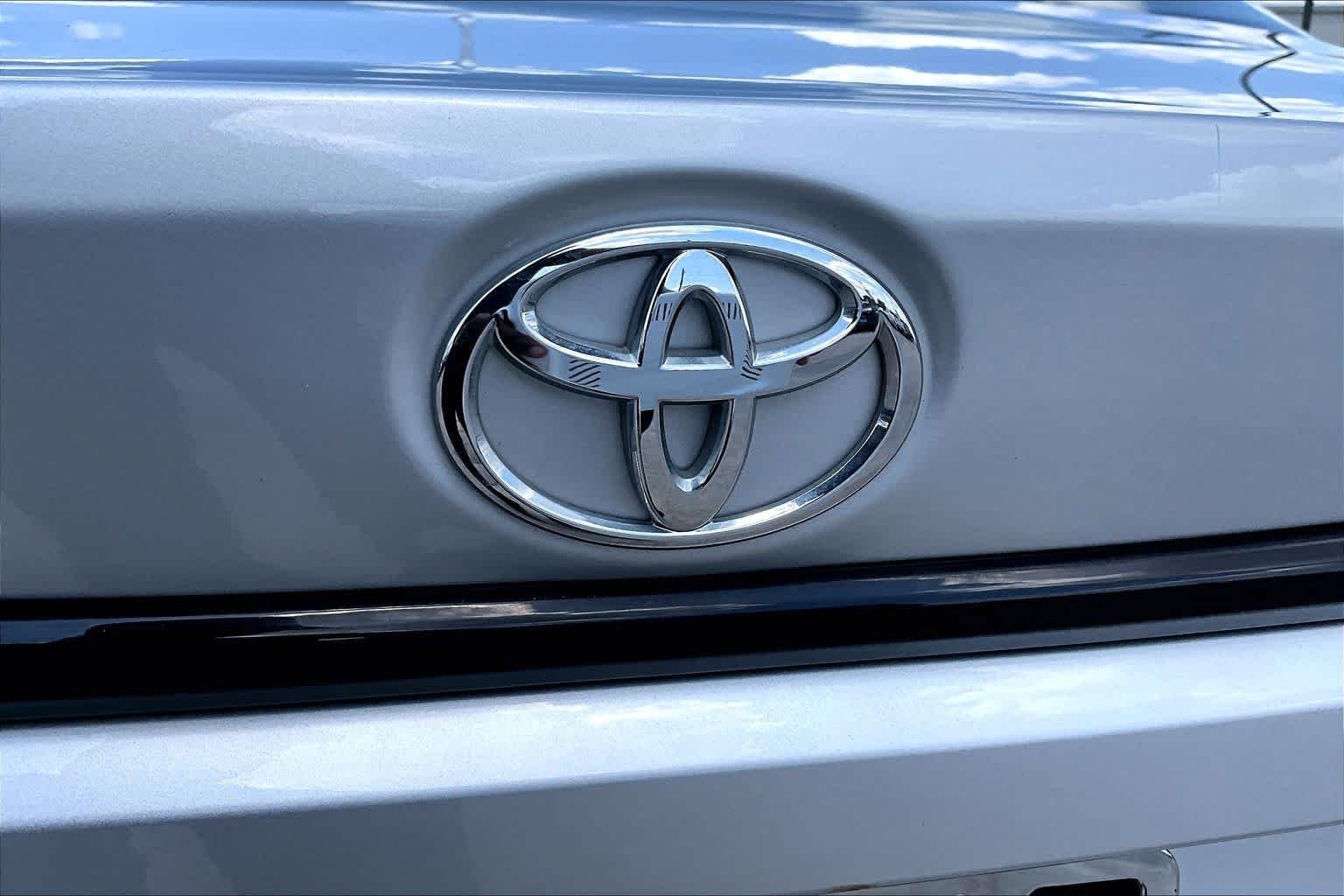 Used 2024 Classic Silver Metallic Toyota LE image 31