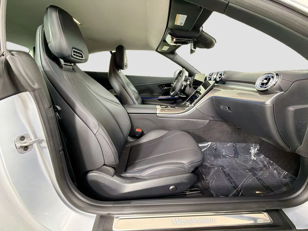 Used 2024 Green Mercedes-Benz CLE 300 image 28