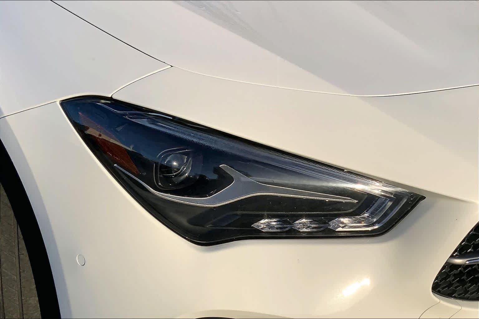 Used 2025 Polar White Mercedes-Benz CLA 250 image 26