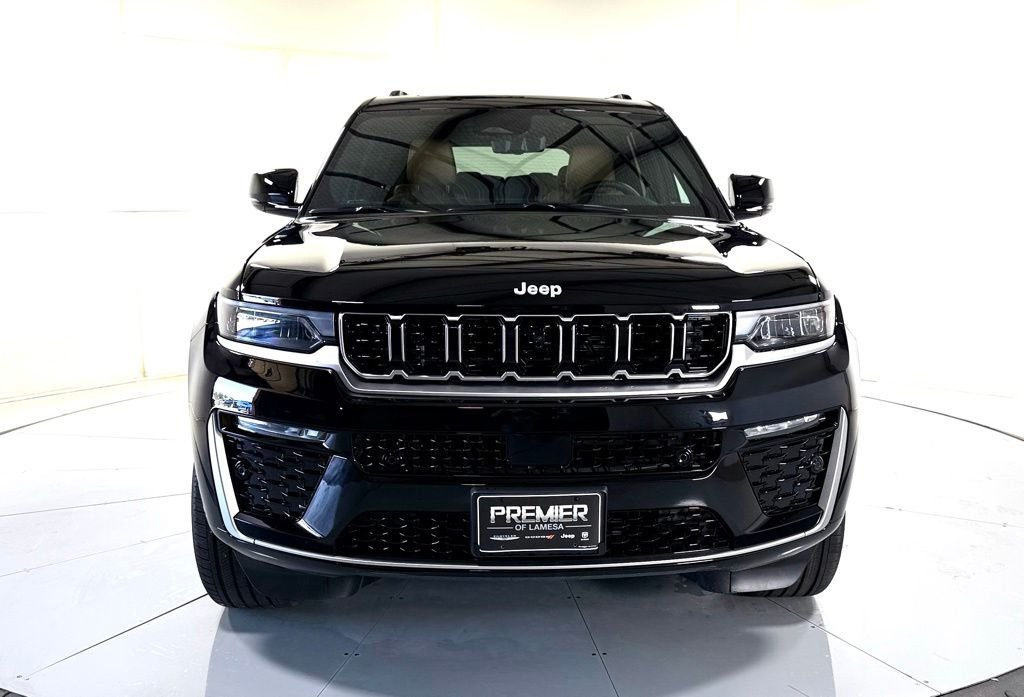 New 2026 Diamond Black Crystal Pearl-Coat Exterior Paint Jeep Summit image 9