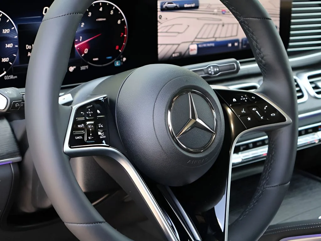 New 2026 Obsidian Black Metallic Mercedes-Benz GLE 450 image 18