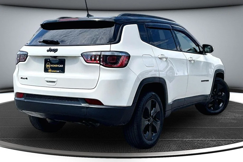 Certified Used 2019 White Jeep Latitude image 6