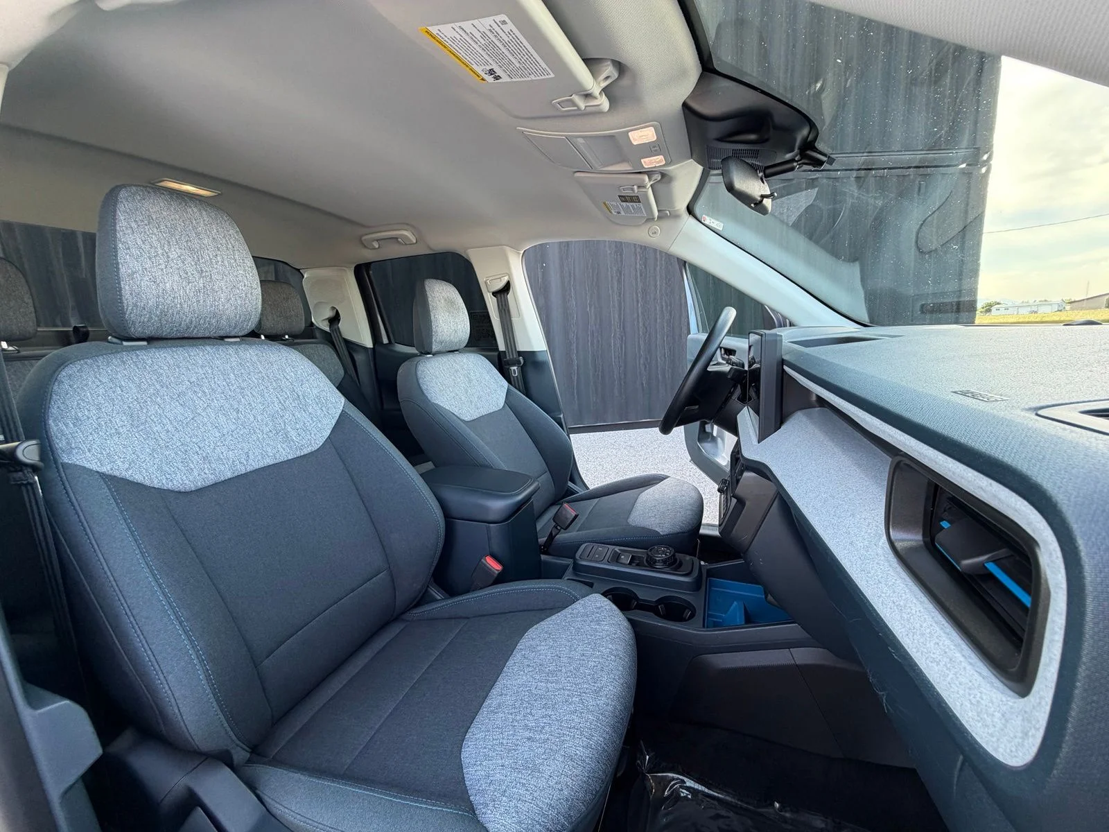 Used 2025 Gray Ford XLT image 32