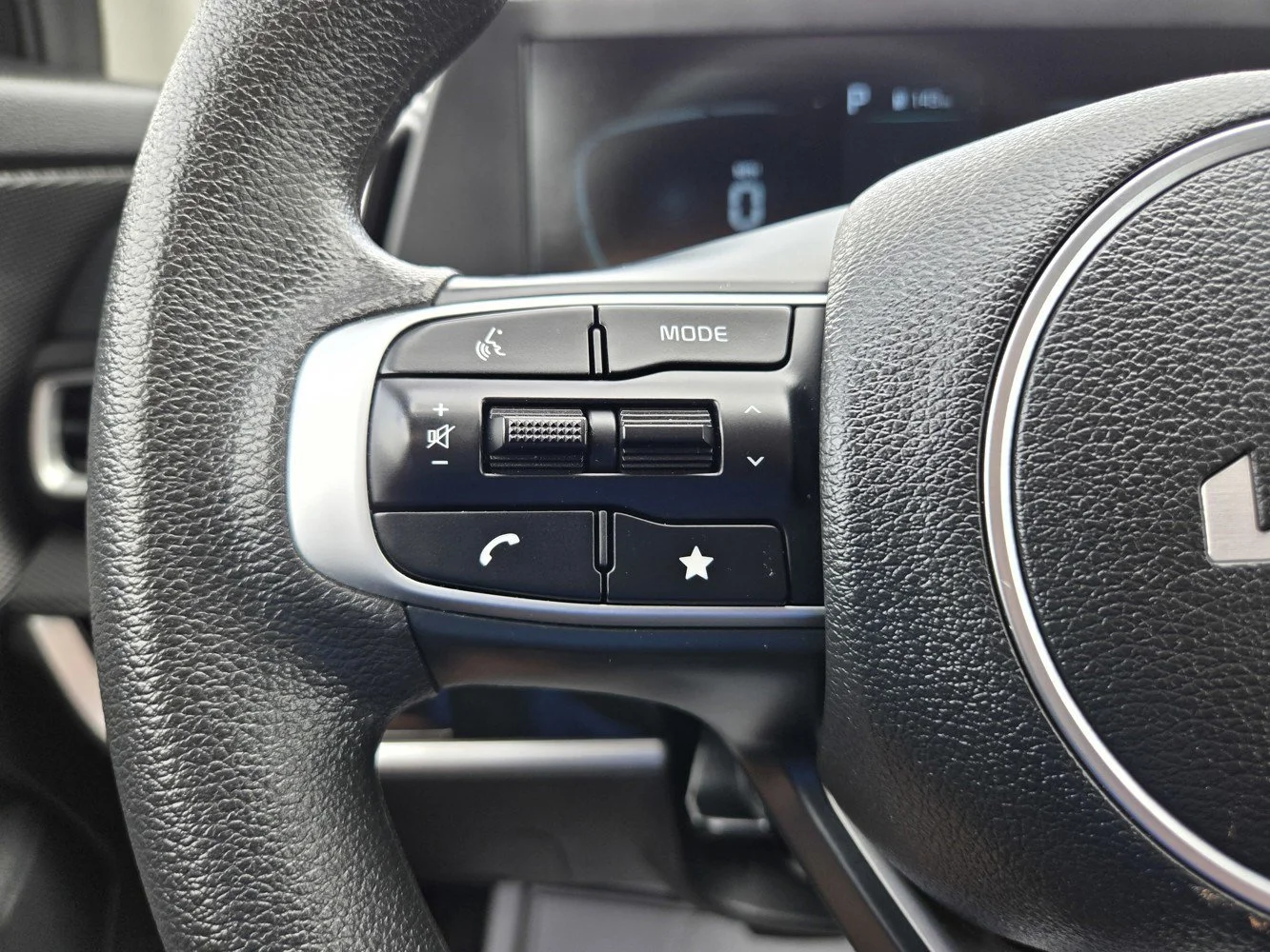 Used 2025 Ebony Black Kia LX image 19