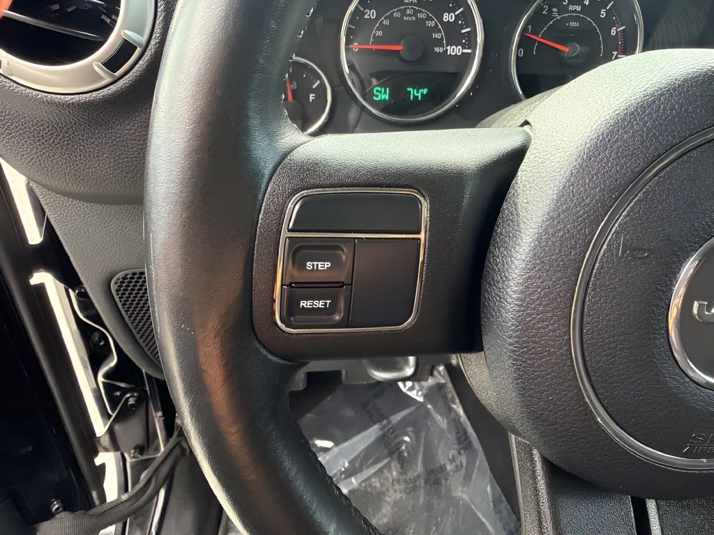 Used 2011 Black Jeep Sahara image 13