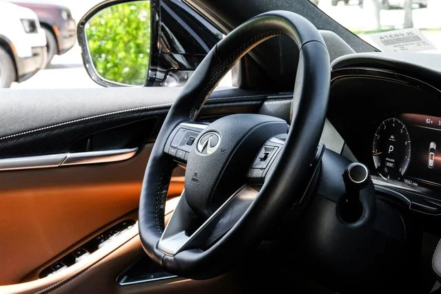 Used 2022 Black INFINITI Autograph image 19
