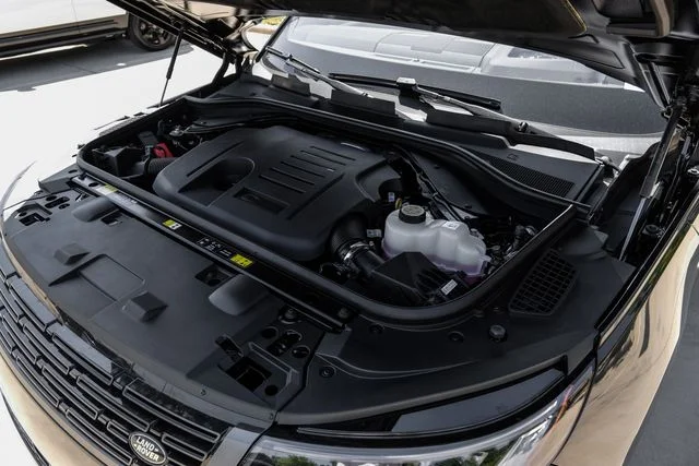New 2026  Land Rover Dynamic SE image 61