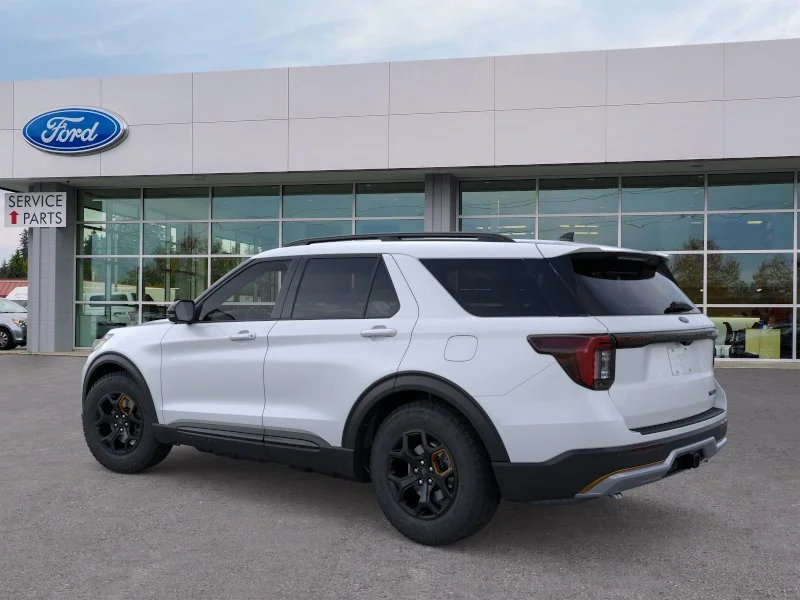 New 2026 Space White Metallic Ford Tremor® image 4