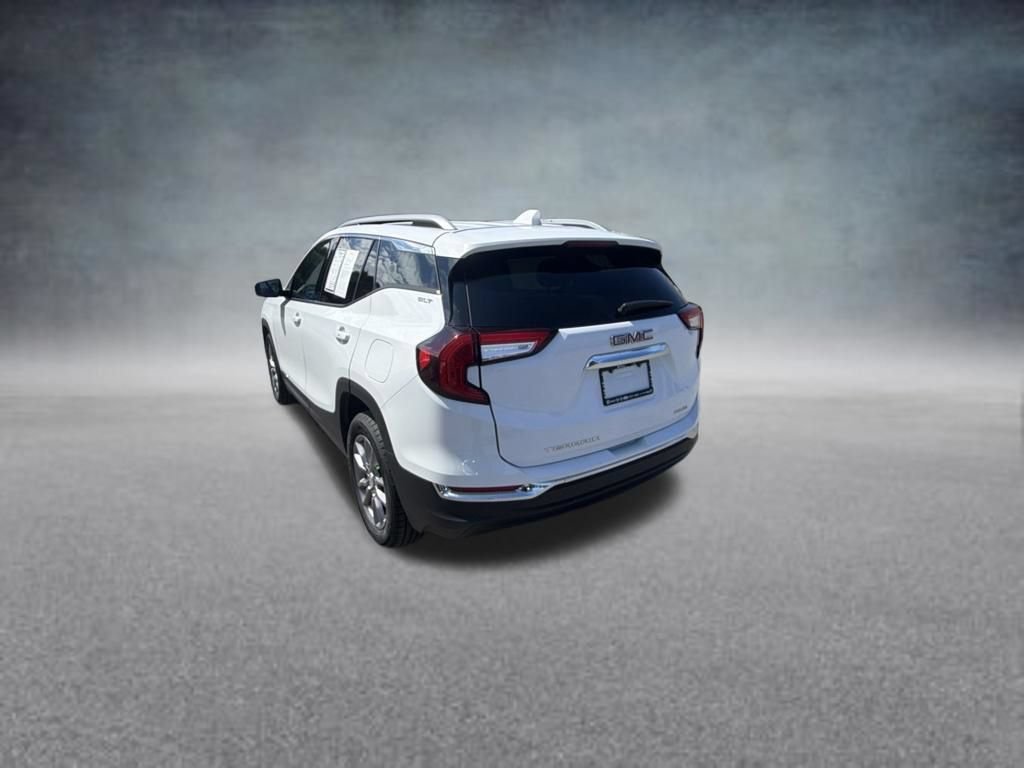 Used 2024 Summit White GMC SLT image 4
