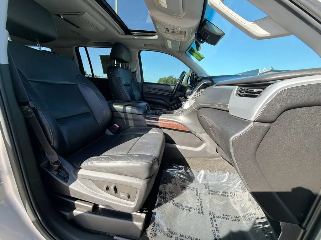 Used 2016 QUICKSILVER METALLIC GMC SLT image 12