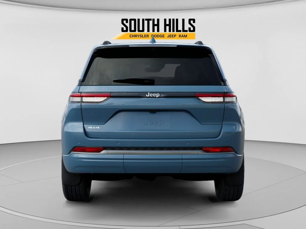 New 2026 Steel Blue Exterior Paint Jeep Limited Reserve image 7