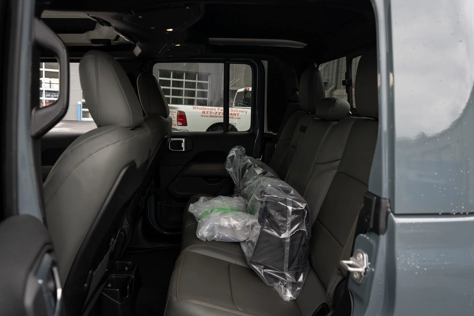 New 2026 Anvil Clearcoat Jeep Mojave X image 18