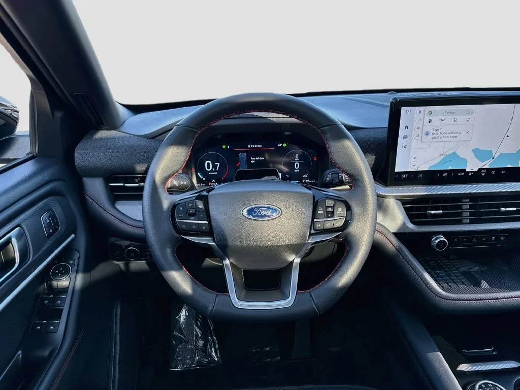 Certified Used 2025 Black Metallic Ford ST-Line image 19