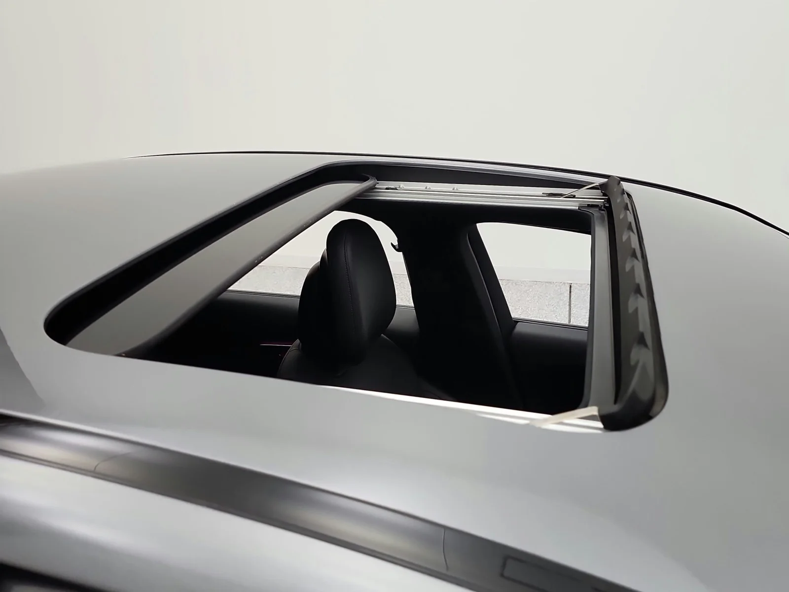 Used 2022 Selenite Grey Metallic Mercedes-Benz C 300 Sedan image 19