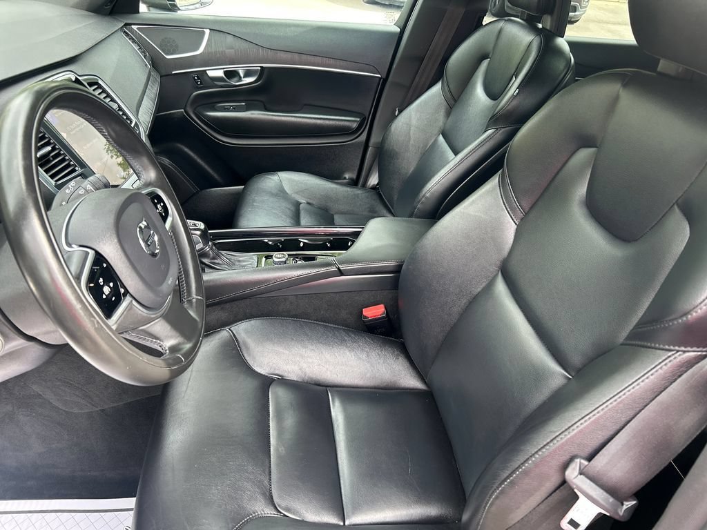 2020 Volvo XC90 Momentum - Photo 12