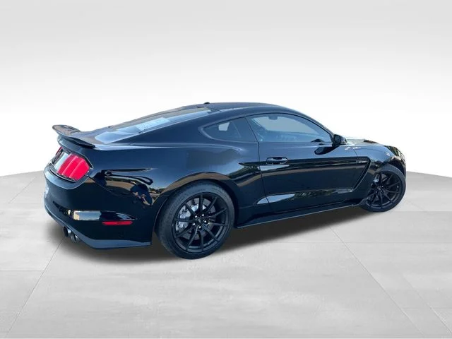 Used 2017 Black Ford Shelby GT350 image 6