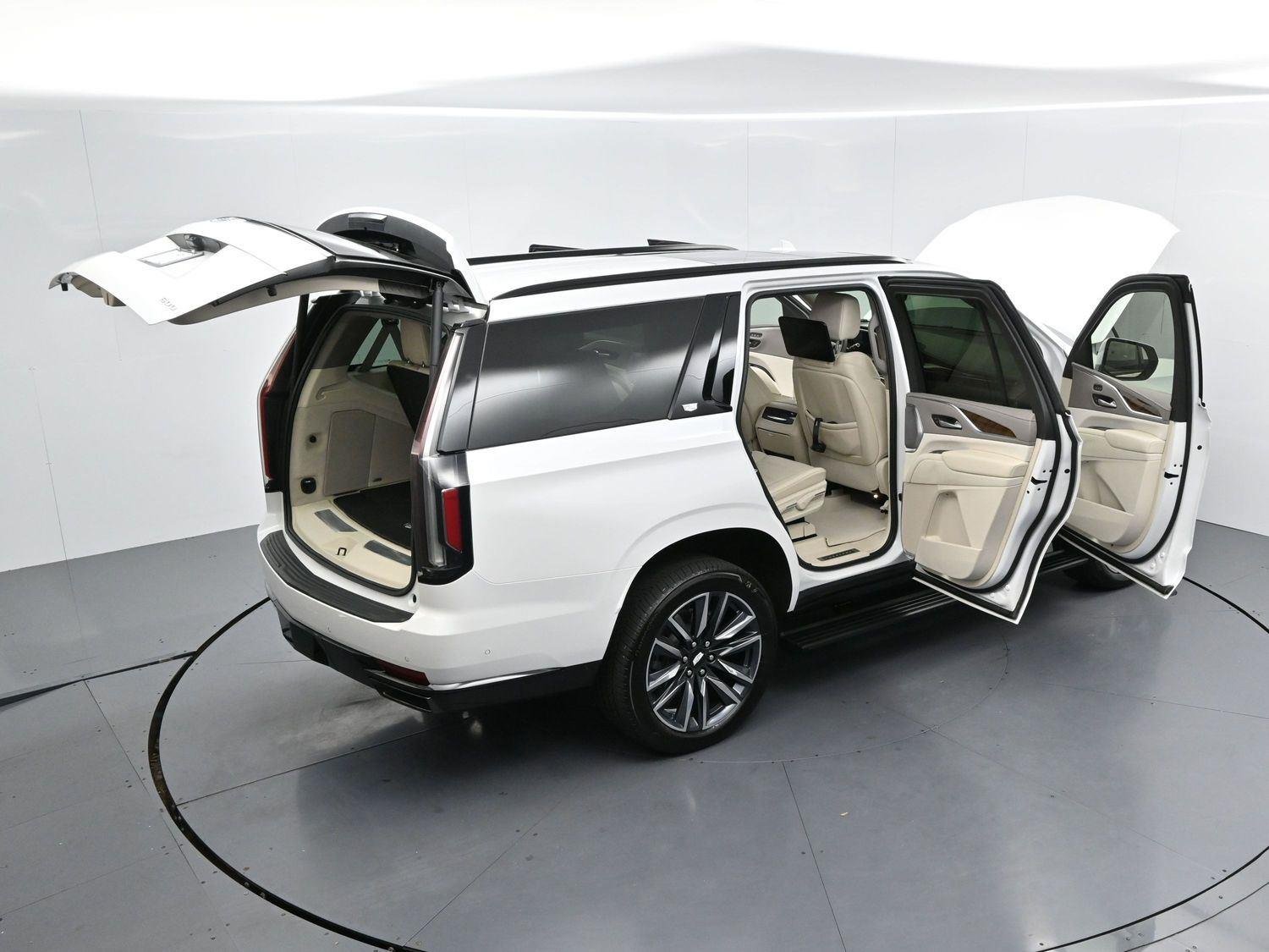 Used 2024 Crystal White Tricoat Cadillac Sport Platinum image 53