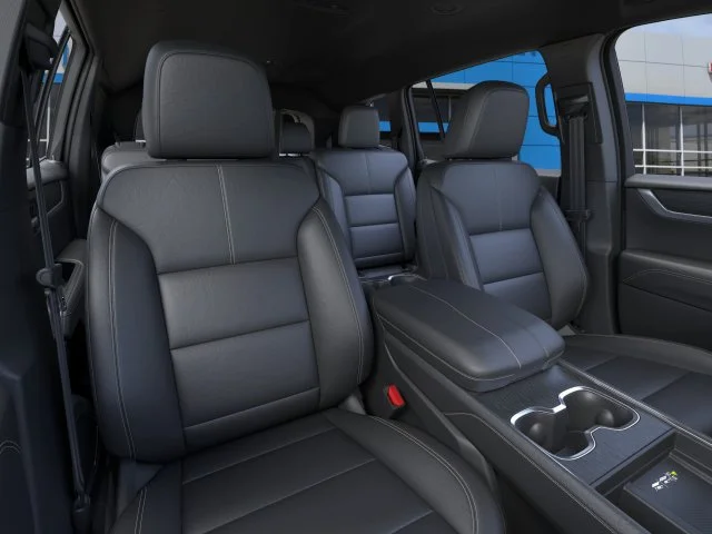 New 2027 Summit White GMC Elevation image 17