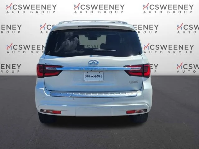 Used 2019 White INFINITI LUXE image 4