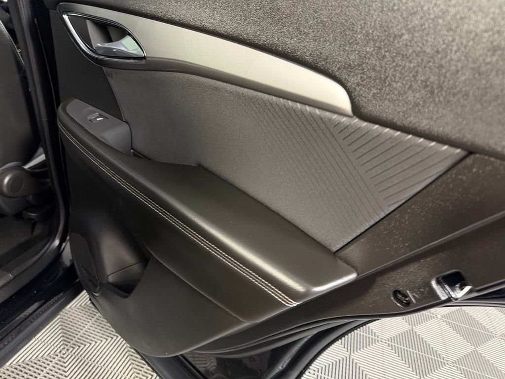 Used 2025 Black Buick Sport Touring image 28