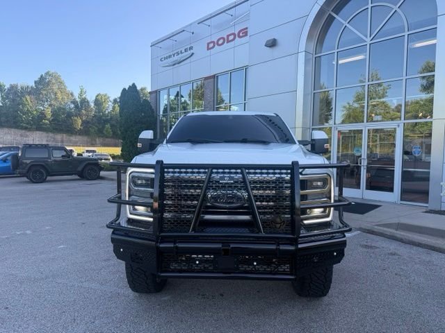 Used 2023  Ford Limited image 10