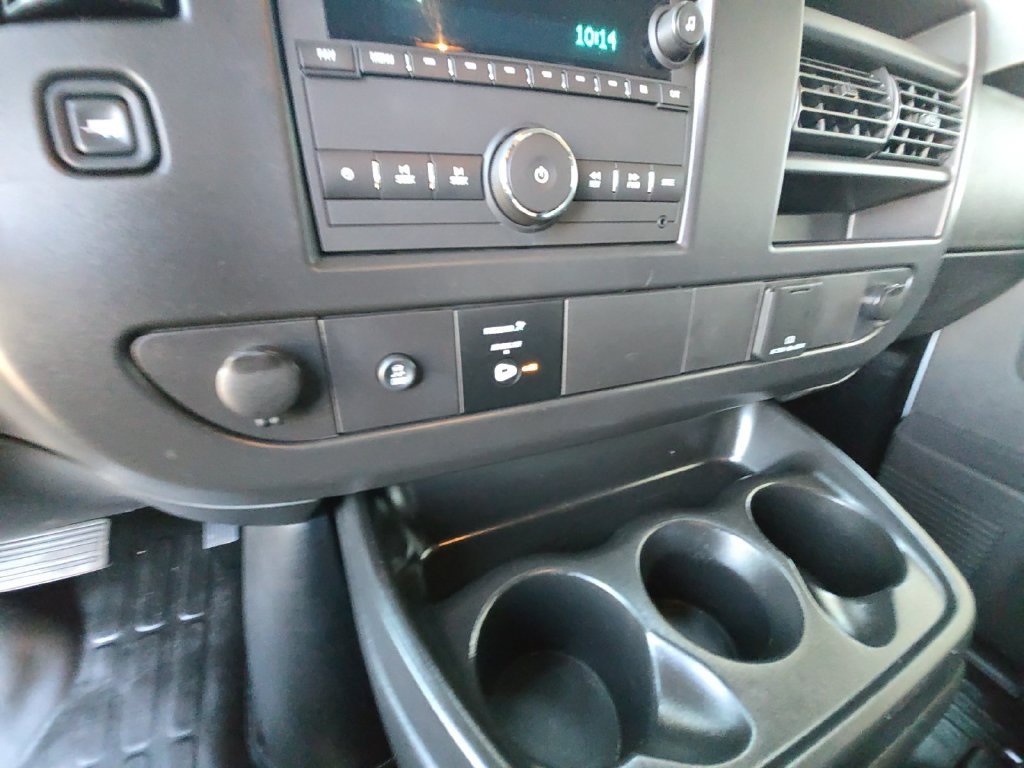 2025 Chevrolet Express Cargo Work Van - Photo 25