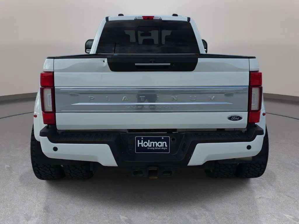 Used 2021 White Metallic Ford Platinum image 5