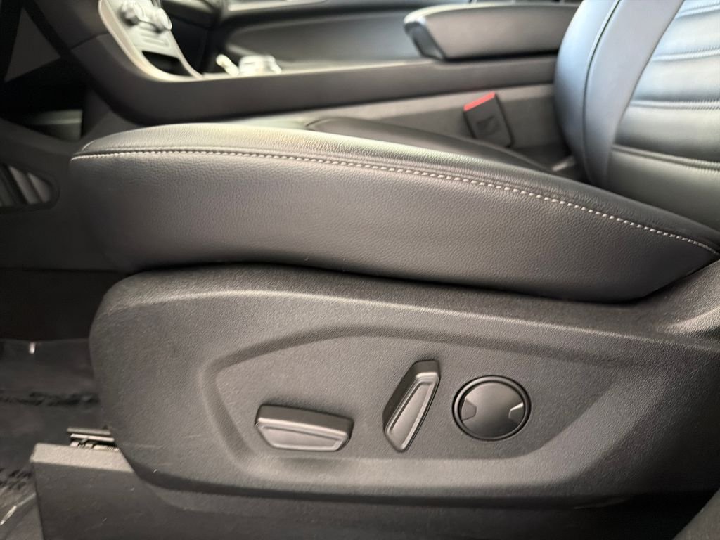 Used 2023 Gray Metallic Ford SEL image 13