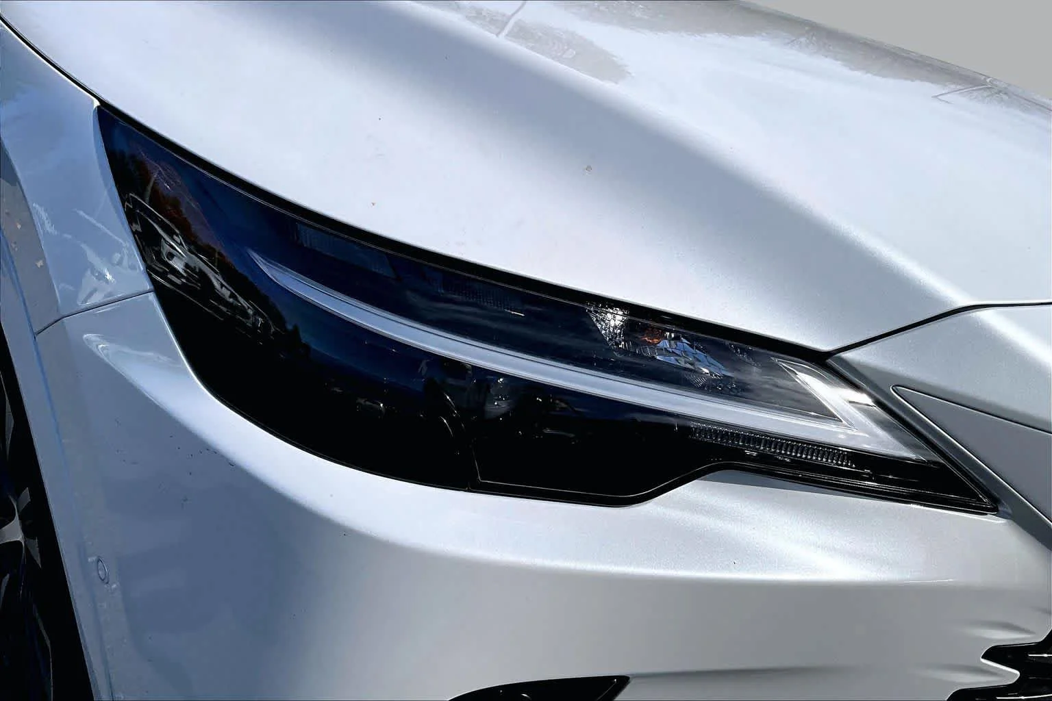 New 2026 Eminent White Pearl Lexus PREMIUM PLUS image 13