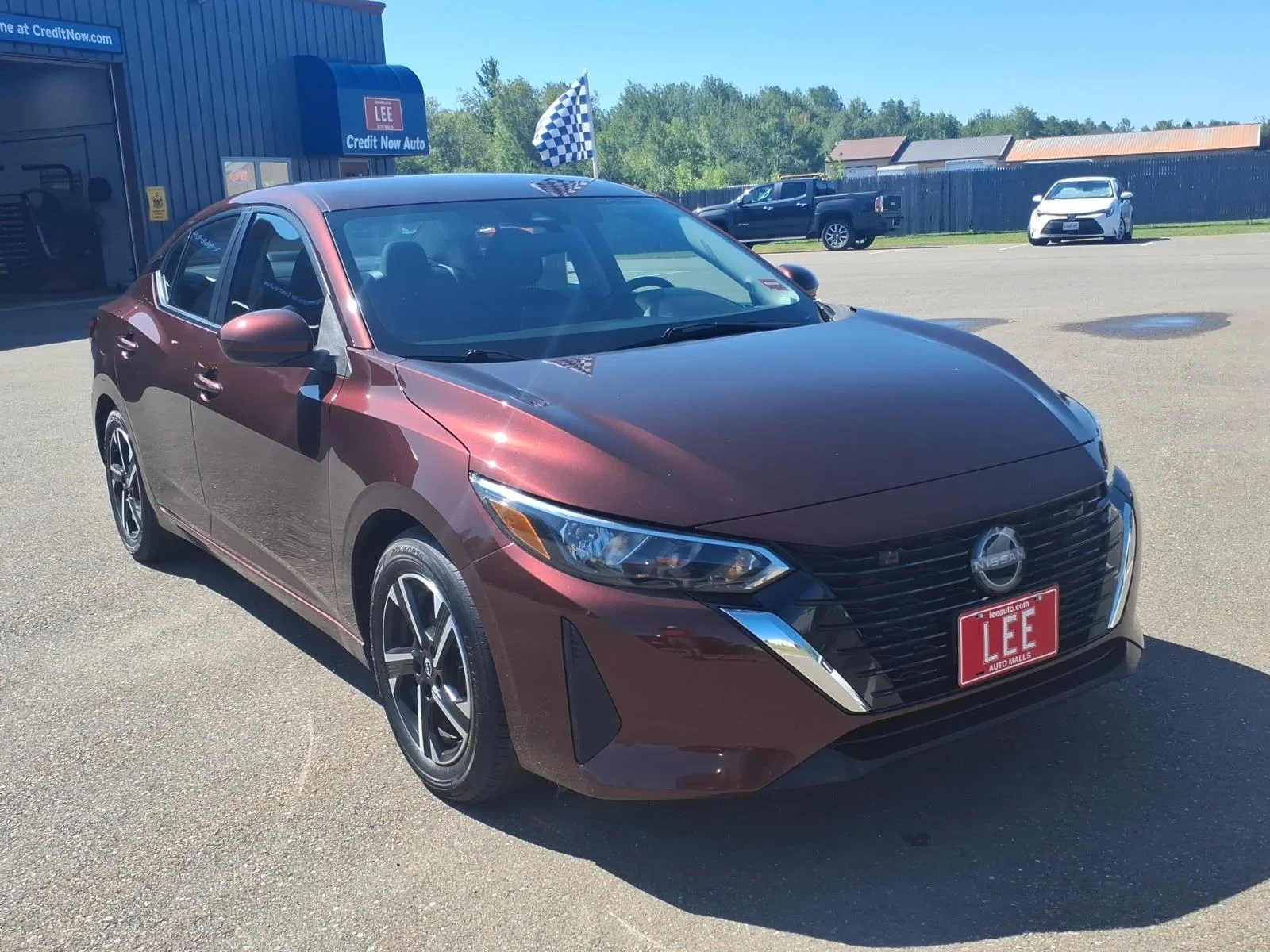 Used 2024 Rosewood Nissan SV image 3
