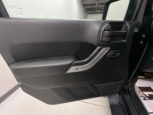 Used 2017 Black Jeep Rubicon image 19