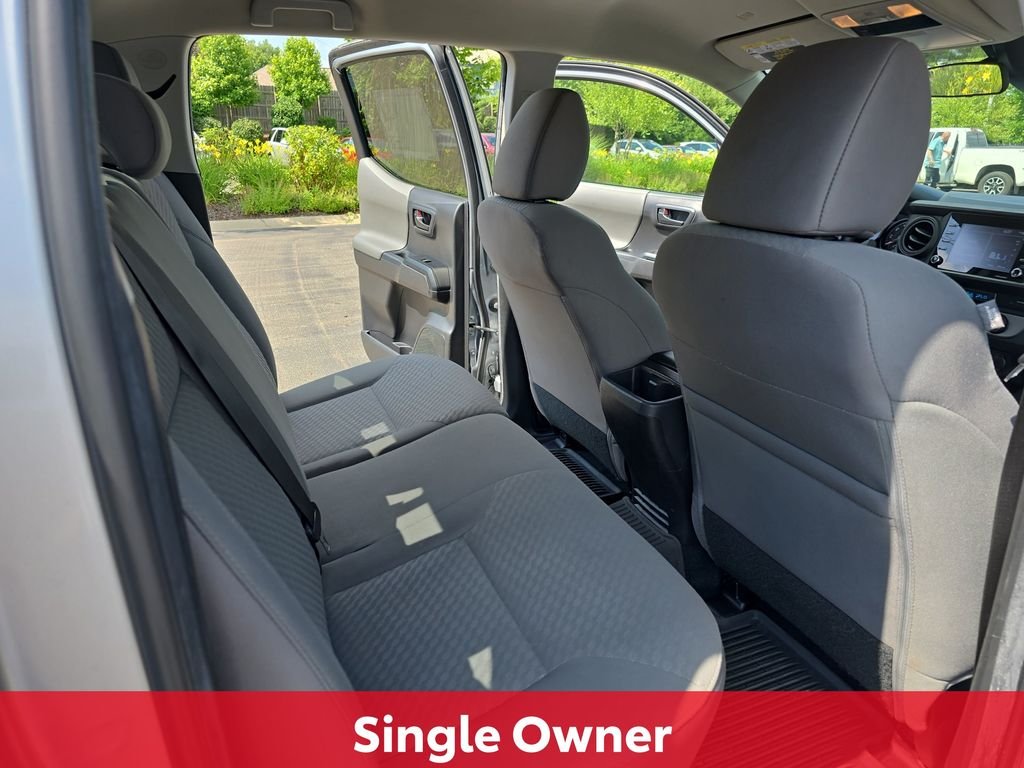 Certified Used 2022 Silver Toyota SR image 14