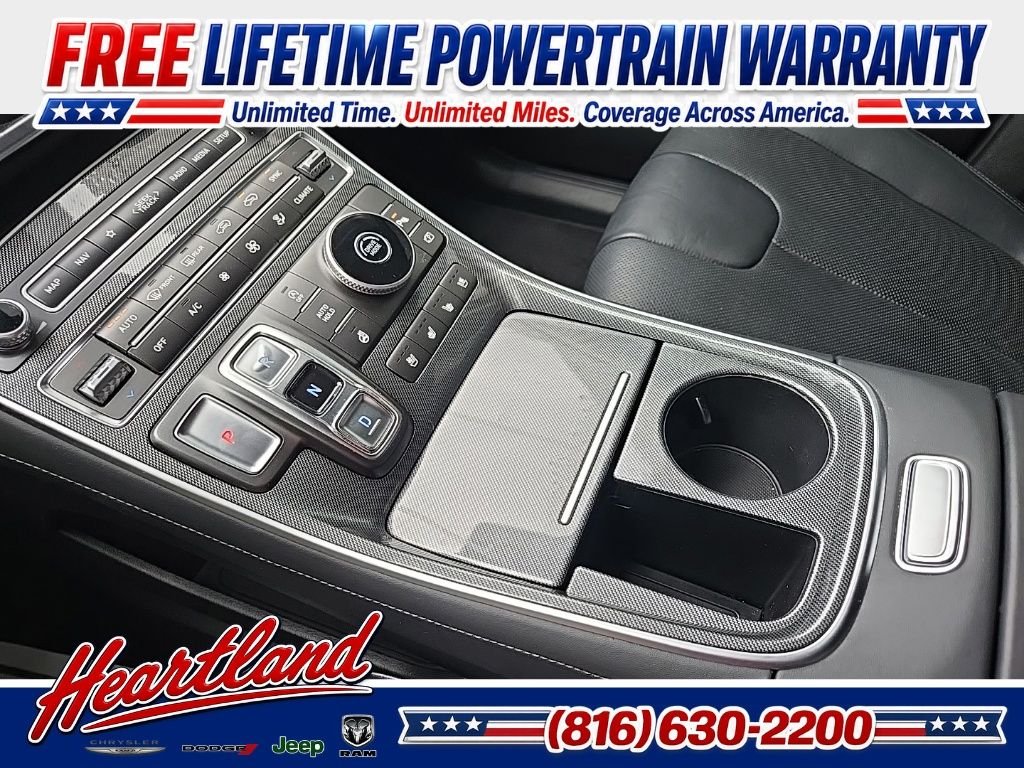 Used 2022 Black Hyundai Limited image 60