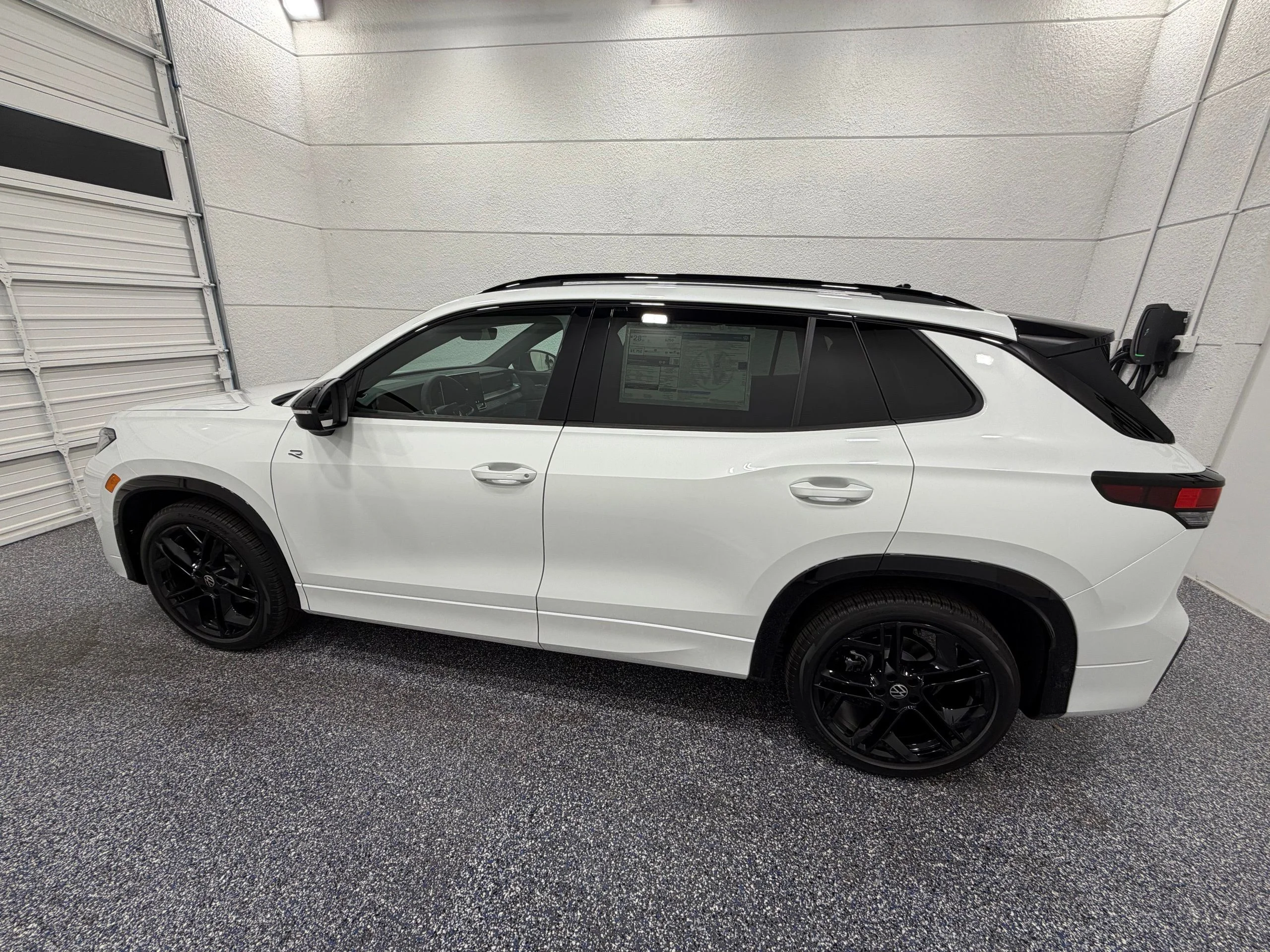 New 2026 White Volkswagen SE R-Line Black image 3