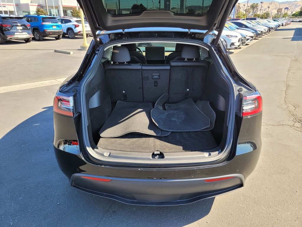 Used 2022 Black Tesla Performance image 10