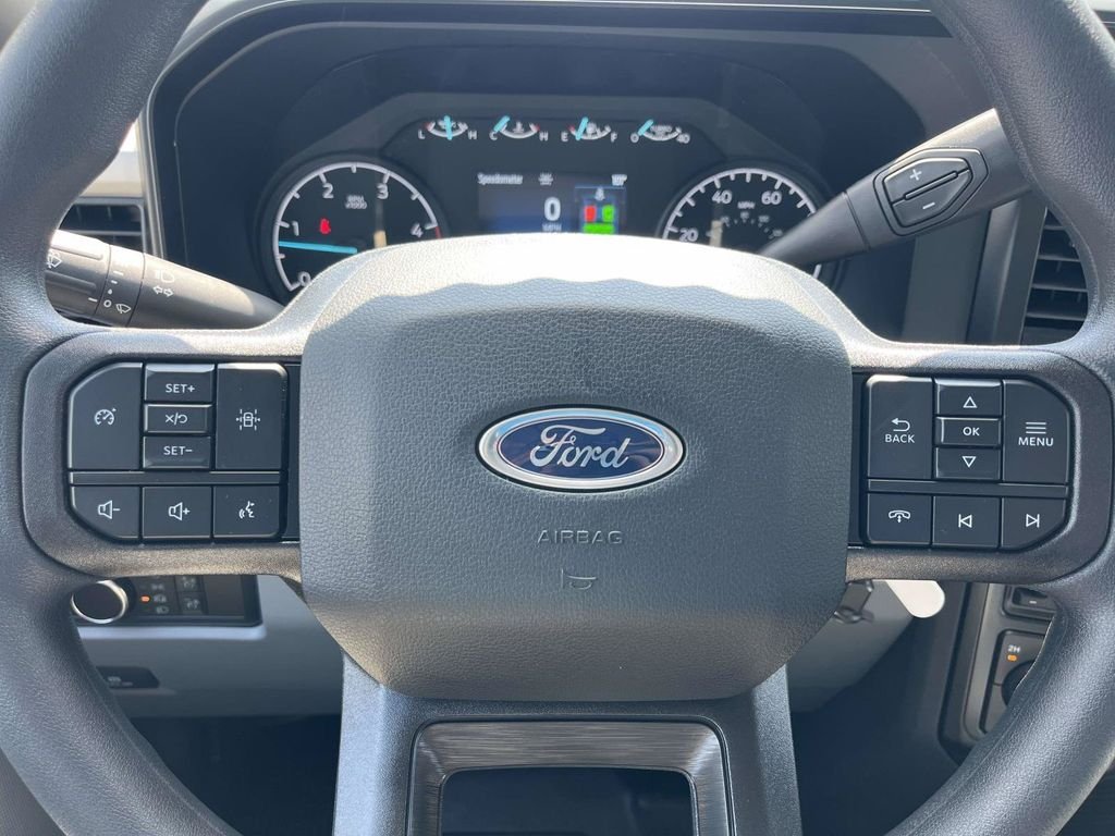 New 2026 Oxford White Ford F-350® XL image 13