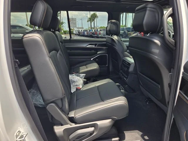 New 2026 Bright White Clearcoat Jeep  image 17