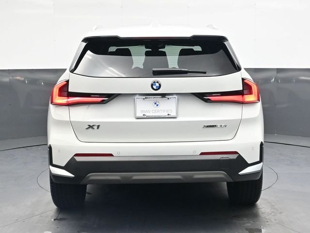 Used 2023 White BMW xDrive28i image 6