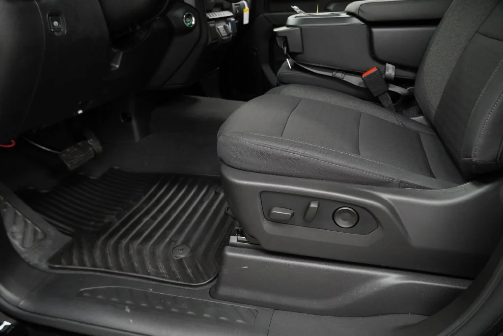 New 2026 Black Chevrolet Custom image 28