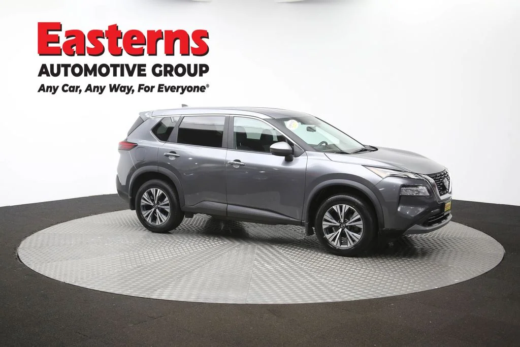 Used 2023 Gray Nissan SV image 43