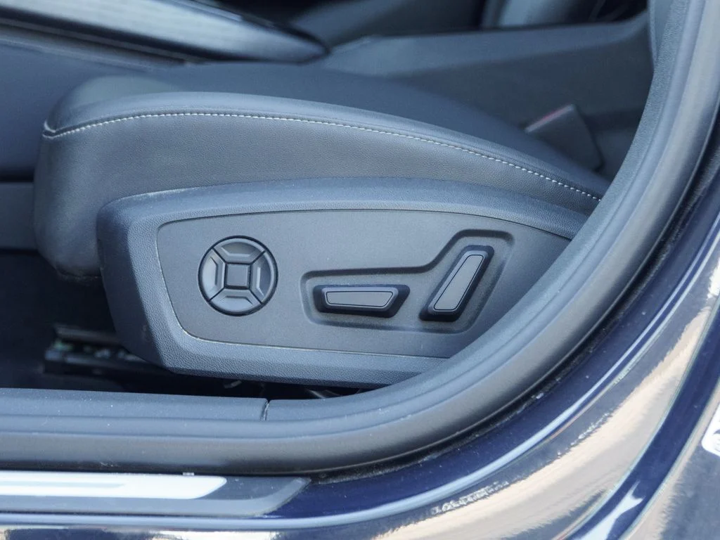 Used 2025 Blue Audi  image 20
