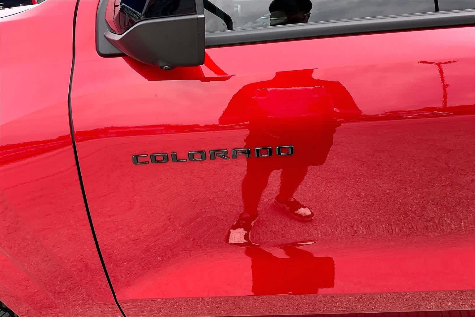 Used 2025 Radiant Red Tintcoat Chevrolet 4WD Z71 image 31