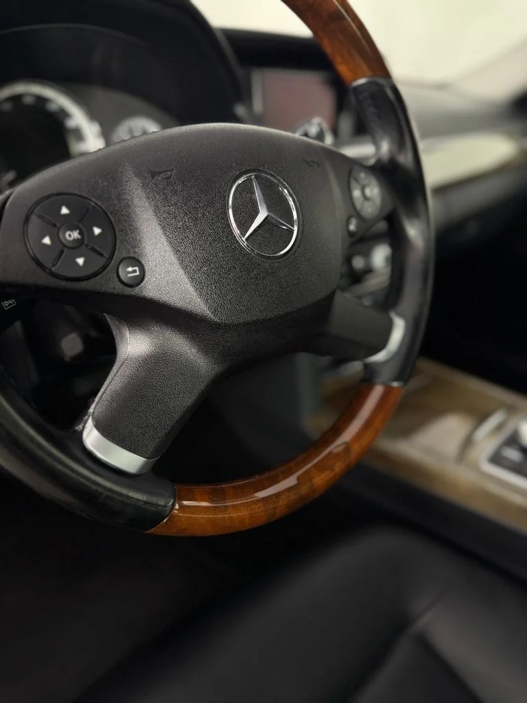 Used 2010 Iridium Silver Metallic Mercedes-Benz E 350 image 22