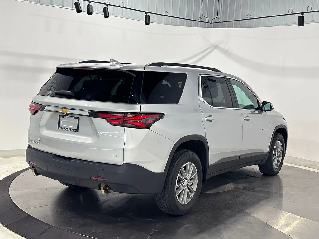 Used 2022 Silver Chevrolet LT image 11